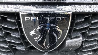 Peugeot 208 51kWh GT Premium Hatchback 5dr Electric Auto (7.4kW Charger) (15