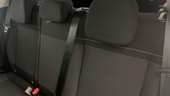 Citroen C3 1.2 PureTech PLUS Hatchback 5dr Petrol EAT6 Euro 6 (s/s) (110 ps