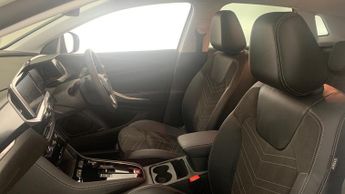 Vauxhall Grandland 1.2 Ultimate SUV 5dr Petrol Hybrid e-DCT Euro 6 (s/s) (136 ps)