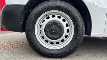 Citroen Spacetourer 49kWh YOU! MPV 5dr Electric Auto MWB (7.4kW Charger) (136 ps)