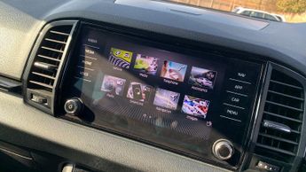 Skoda Karoq 2.0 TSI SportLine SUV 5dr Petrol DSG 4WD Euro 6 (s/s) (190 ps)