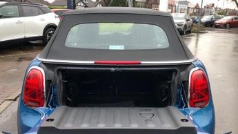 Mini Convertible 1.5 Cooper Classic Convertible 2dr Petrol Steptronic Euro 6 (s/s