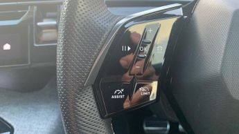 Peugeot 3008 73kWh GT SUV 5dr Electric Auto (210 ps)