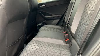 Volkswagen T-Roc 1.5 TSI R-Line SUV 5dr Petrol DSG Euro 6 (s/s) (150 ps)