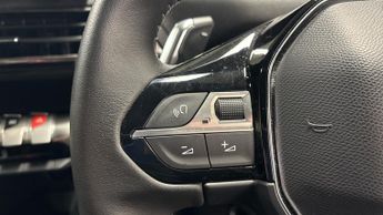 Peugeot 3008 SUV 1.2 HYBRID Allure SUV 5dr Petrol Hybrid e-DSC6 Euro 6 (s/s) (136