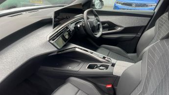 Peugeot 3008 73kWh Allure SUV 5dr Electric Auto (210 ps)