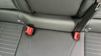 Peugeot 3008 73kWh Allure SUV 5dr Electric Auto (210 ps)