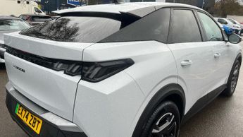 Peugeot 3008 73kWh Allure SUV 5dr Electric Auto (210 ps)