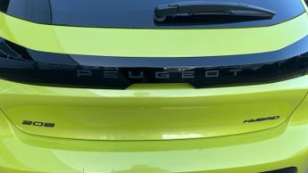 Peugeot 208 1.2 HYBRID GT Hatchback 5dr Petrol Hybrid e-DSC6 Euro 6 (s/s) (1