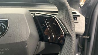 Peugeot 3008 SUV 1.2 HYBRID GT SUV 5dr Petrol Hybrid e-DSC6 Euro 6 (s/s) (136 ps)