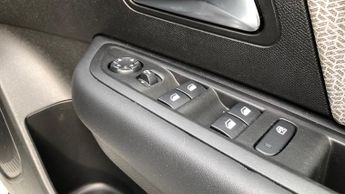 Citroen C4 1.2 PureTech MAX Hatchback 5dr Petrol EAT8 Euro 6 (s/s) (130 ps)