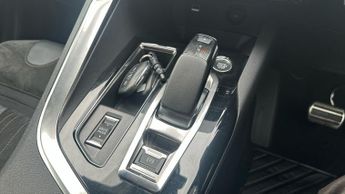 Peugeot 3008 SUV 1.6 13.2kWh GT Premium SUV 5dr Petrol Plug-in Hybrid e-EAT Euro 