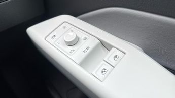 Volkswagen Id.3 Pro Performance 58kWh 1ST Edition Hatchback 5dr Electric Auto (2