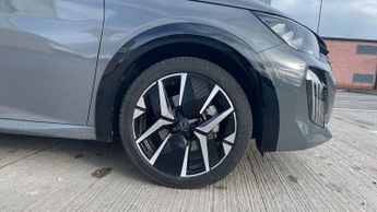 Peugeot 208 1.2 HYBRID GT Hatchback 5dr Petrol Hybrid e-DSC6 Euro 6 (s/s) (1