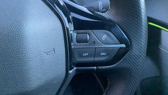 Peugeot 2008 50kWh GT SUV 5dr Electric Auto (7kW Charger) (136 ps)