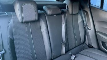 Peugeot 2008 50kWh GT SUV 5dr Electric Auto (7kW Charger) (136 ps)