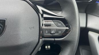Peugeot 308 54kWh GT Hatchback 5dr Electric Auto (156 ps)