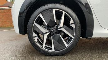 Peugeot 208 50kWh GT Auto 5dr (7.4kW Charger)