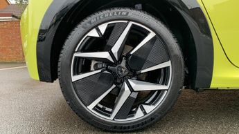 Peugeot 208 51kWh GT Auto 5dr (7.4kW Charger)