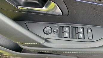 Peugeot 208 51kWh GT Auto 5dr (7.4kW Charger)