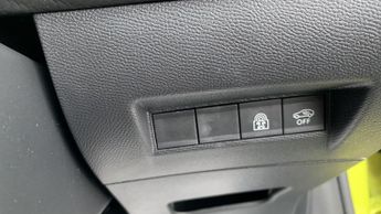 Peugeot 208 51kWh GT Auto 5dr (7.4kW Charger)