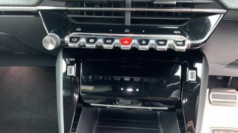 Peugeot 208 51kWh GT Auto 5dr (7.4kW Charger)