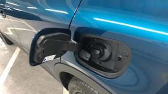 Alfa Romeo Junior 1.2 MHEV Ibrida SUV 5dr Petrol Hybrid e-DCT Euro 6 (s/s) (136 ps