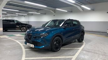Alfa Romeo Junior 1.2 MHEV Ibrida SUV 5dr Petrol Hybrid e-DCT Euro 6 (s/s) (136 ps