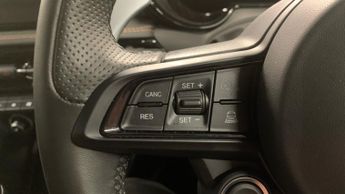 Alfa Romeo Tonale 1.5 VGT MHEV Veloce SUV 5dr Petrol Hybrid DCT Euro 6 (160 ps)