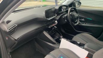 Peugeot 2008 50kWh Allure Premium SUV 5dr Electric Auto (7kW Charger) (136 ps
