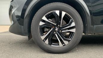 Peugeot 2008 50kWh Allure Premium SUV 5dr Electric Auto (7kW Charger) (136 ps
