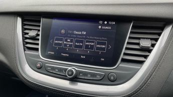 Vauxhall Grandland X 1.2 Turbo SRi Nav SUV 5dr Petrol Auto Euro 6 (s/s) (130 ps)