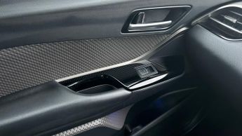 Toyota C-Hr 1.8 VVT-h Excel SUV 5dr Petrol Hybrid CVT Euro 6 (s/s) (122 ps)