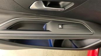Peugeot 3008 SUV 1.5 BlueHDi Allure SUV 5dr Diesel EAT Euro 6 (s/s) (130 ps)