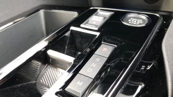 Peugeot 3008 SUV 1.2 PureTech GT SUV 5dr Petrol EAT Euro 6 (s/s) (130 ps)