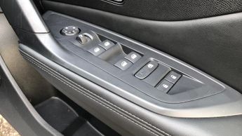 Peugeot 308 1.2 PureTech Allure Premium Hatchback 5dr Petrol EAT Euro 6 (s/s