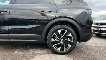 Vauxhall Grandland 1.2 Ultimate SUV 5dr Petrol Hybrid e-DCT Euro 6 (s/s) (136 ps)