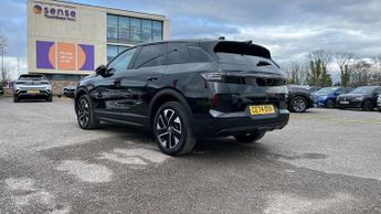 Vauxhall Grandland 1.2 Ultimate SUV 5dr Petrol Hybrid e-DCT Euro 6 (s/s) (136 ps)
