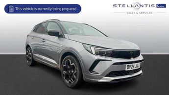 Vauxhall Grandland 1.2 Turbo Ultimate SUV 5dr Petrol Auto Euro 6 (s/s) (130 ps)