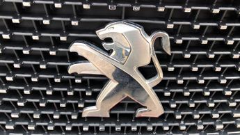 Peugeot 3008 SUV 1.5 BlueHDi GT SUV 5dr Diesel EAT Euro 6 (s/s) (130 ps)