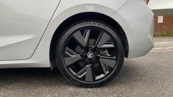 Vauxhall Astra Electric 54kWh GS Hatchback 5dr Electric Auto (156 ps)