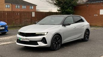 Vauxhall Astra Electric 54kWh GS Hatchback 5dr Electric Auto (156 ps)