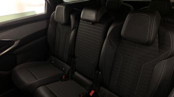 Peugeot 5008 1.2 HYBRID Allure SUV 5dr Petrol Hybrid e-DSC6 Euro 6 (s/s) (136