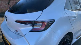 Toyota Corolla 1.8 VVT-h GR SPORT Hatchback 5dr Petrol Hybrid CVT Euro 6 (s/s) 