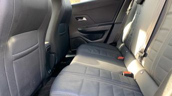 Vauxhall Mokka Electric 50kWh Ultimate SUV 5dr Electric Auto (136 ps)