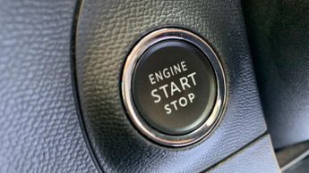 Vauxhall Mokka Electric 50kWh Ultimate SUV 5dr Electric Auto (136 ps)