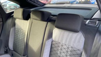 Volkswagen Taigo 1.0 TSI R-Line SUV 5dr Petrol DSG Euro 6 (s/s) (110 ps)