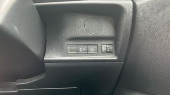 Citroen C4 50kWh Sense Hatchback 5dr Electric Auto (7.4kW Charger) (136 ps)