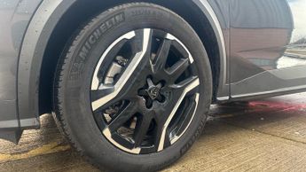 Peugeot 3008 73kWh Allure SUV 5dr Electric Auto (210 ps)