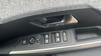 Peugeot 3008 73kWh Allure SUV 5dr Electric Auto (210 ps)